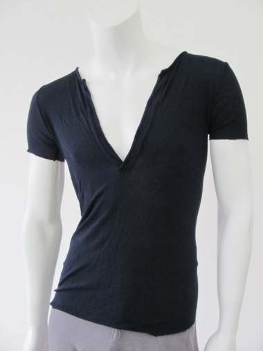 Vulpinari t-shirt with v-neck