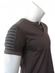 Nicolas & Mark Polo t-shirt with striped shoulder