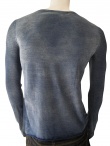 Nicolas & Mark V-necked pullover