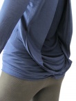 Nicolas & Mark Long sleeves V-neck t-shirt