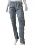 Vic-Torian Jeans with frayed relief