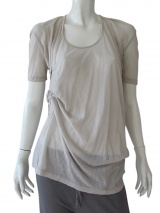 Delphine Wilson Shortsleeved asymmetric T-shirt