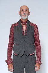 Marc Point Vest with collar