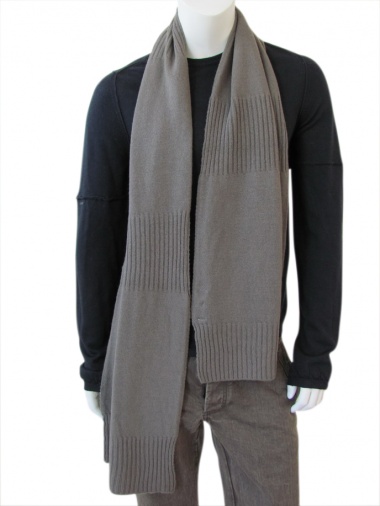 Nicolas & Mark Scarf