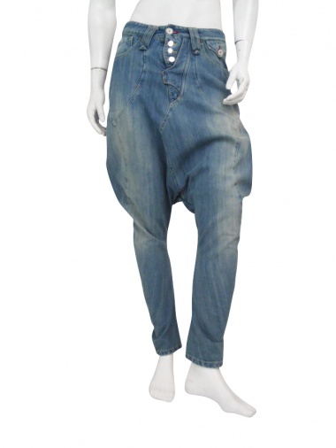 Against my killer Jeans