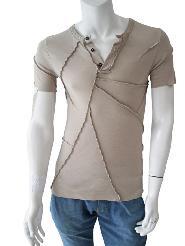 Nicolas & Mark T-shirt with cuts