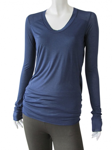 Nicolas & Mark Long sleeves V-neck t-shirt