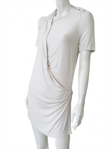 Delphine Wilson Shortsleeved curled t-shirt