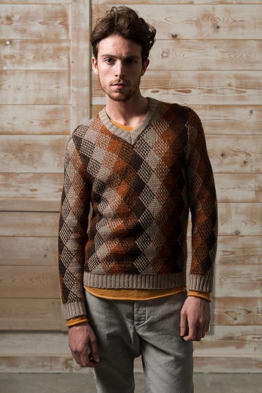 Nicolas & Mark V-neck Jacquard Sweater