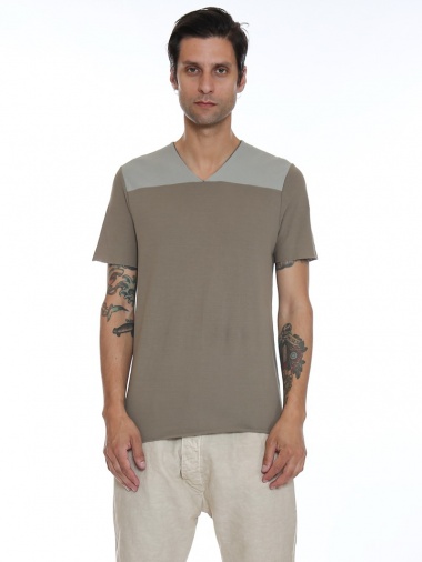 Nicolas & Mark T-shirt collo a V