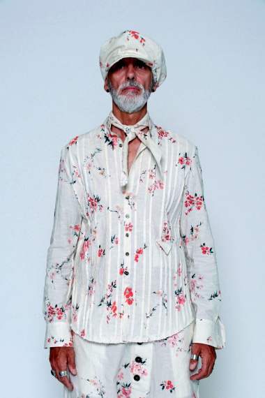 Marc Point Shirt with folds 